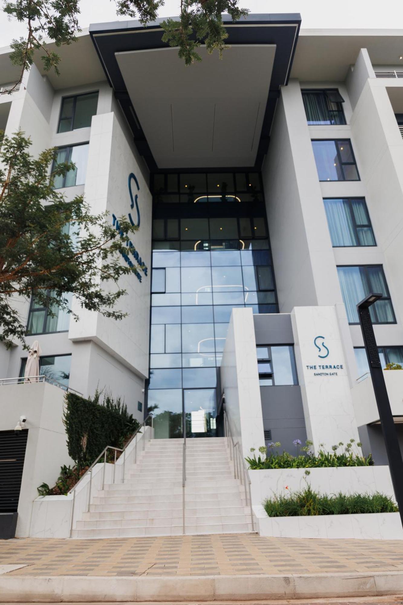 The Terrace 110- Sandton Gate ヨハネスブルグ エクステリア 写真
